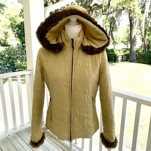 CAbi Faux Fur Quilted Jacket Size Medium